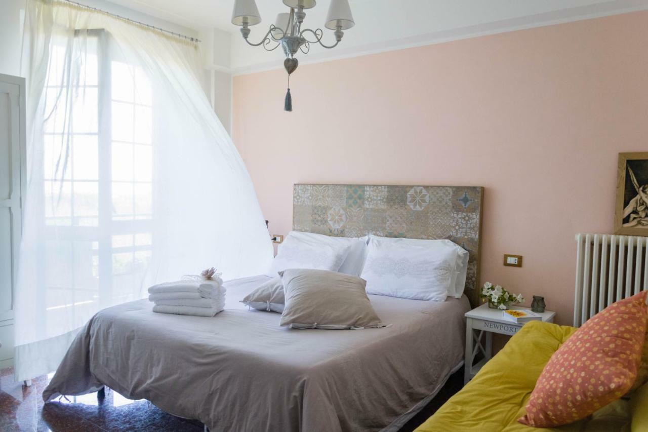 Gli Orti Di San Giacomo Bed & Breakfast มอนเตปรันโดเน ภายนอก รูปภาพ