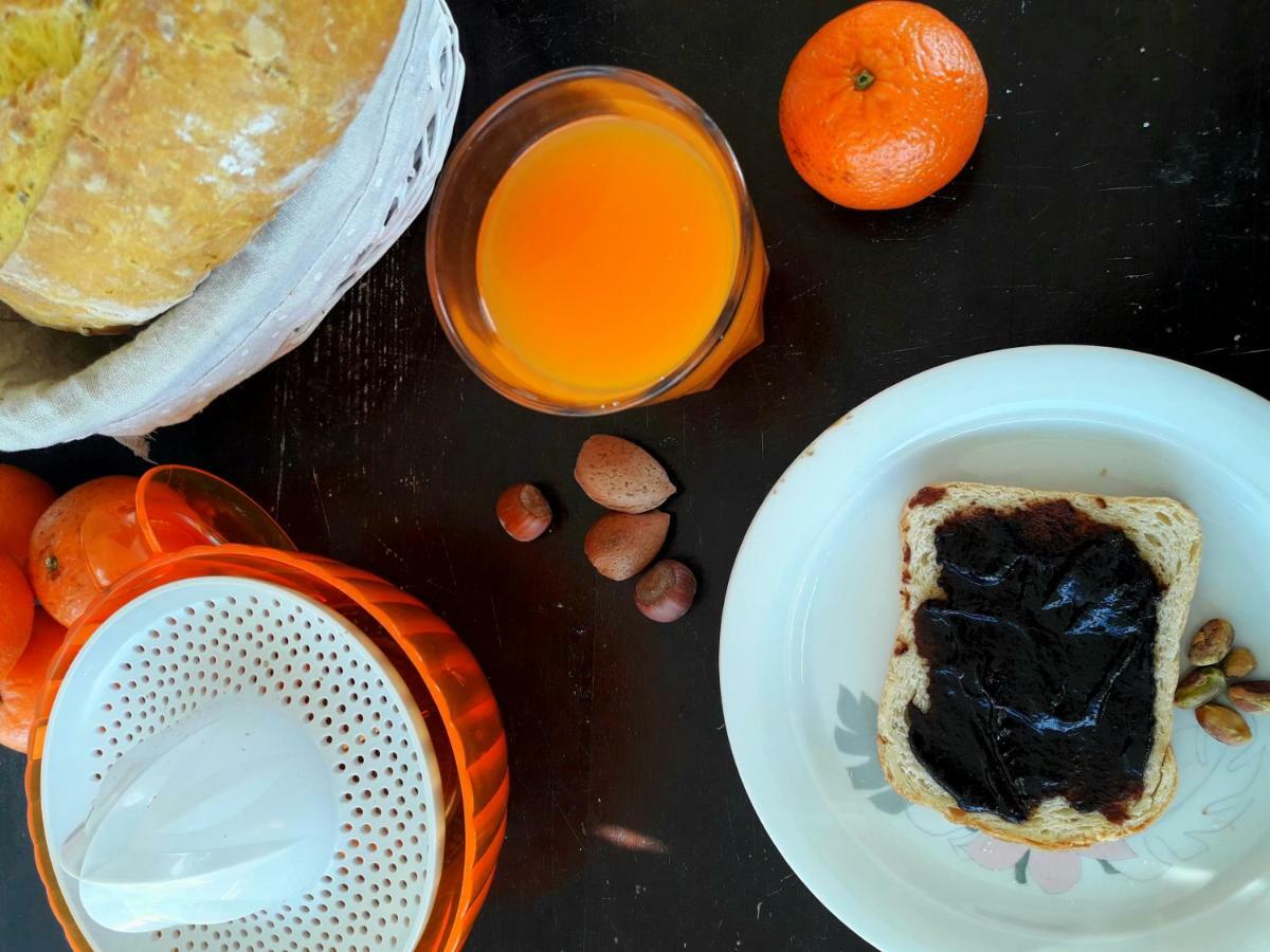 Gli Orti Di San Giacomo Bed & Breakfast มอนเตปรันโดเน ภายนอก รูปภาพ